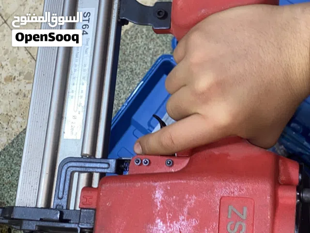 مسدس مسامير هوائي ZSK مع الشنطة والملحقات – استعمال خفيف
