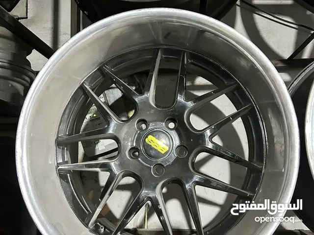 قاسم للاطارات والجنطات