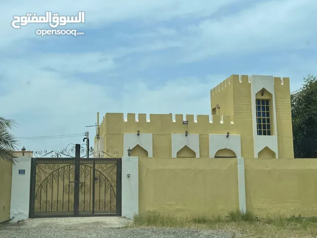 180 m2 3 Bedrooms Townhouse for Rent in Al Batinah Sohar