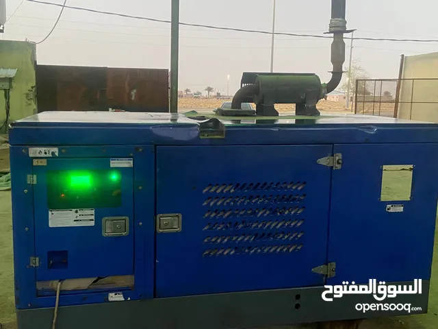 مولد كهربائي