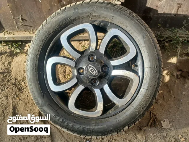 4 توائر جديد مع الطاوات كروم للبيع حقك كيا مورنينج وكاله مقاس 15 185 على 55