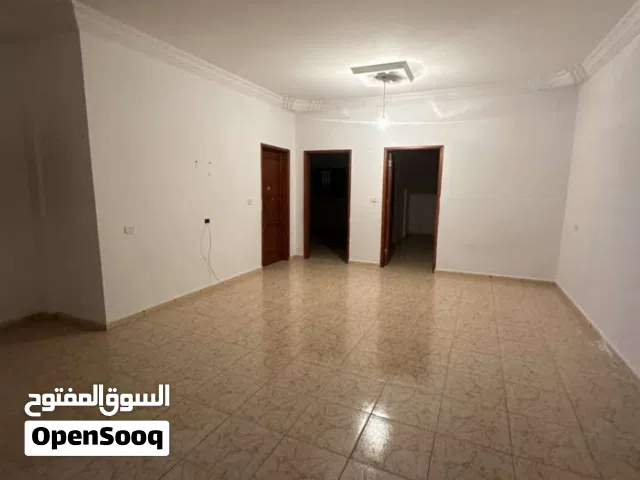 170 m2 3 Bedrooms Apartments for Rent in Tripoli Al-Hani