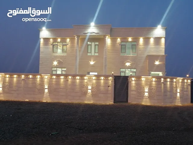 425 m2 5 Bedrooms Townhouse for Sale in Al Sharqiya Ibra