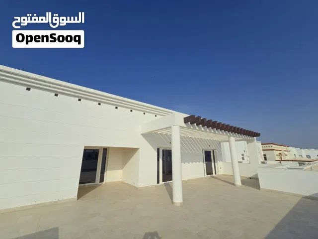 250 m2 3 Bedrooms Apartments for Rent in Muscat Al Mawaleh