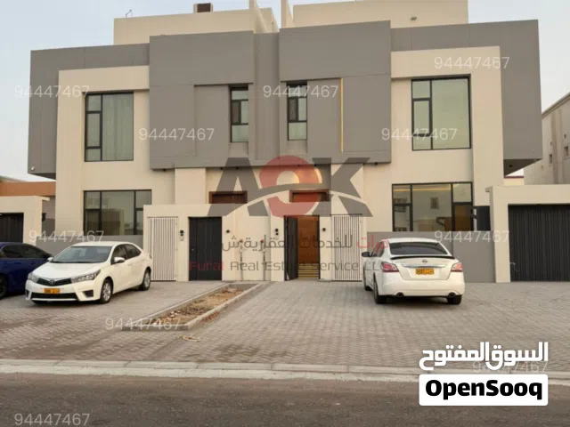 فيلا راقية للإيجار في السيب – سور الحديد  Luxury Villa for Rent in Seeb – Sur Al Hadeed