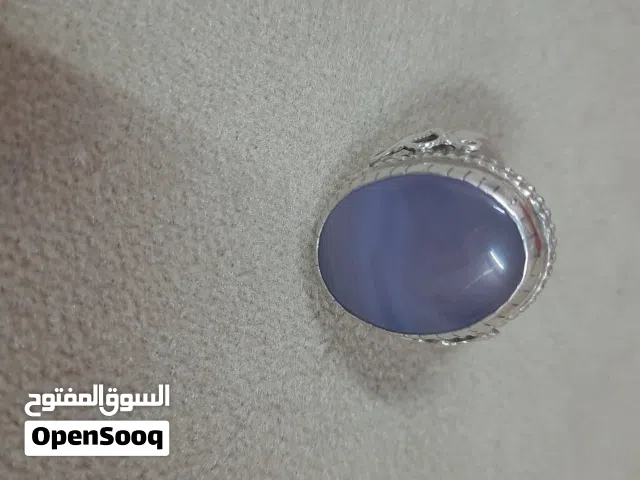 خاتم عقيق يماني سماوي طبيعي والفضه عمانيه أصليه ثقيله