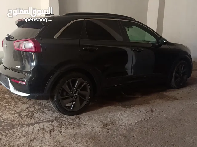 كيا نيرو 2017