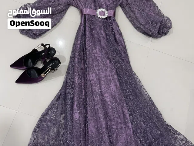 فستان سهرة مع الحذاء  Evening dress with shoes
