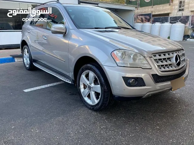 سيارة جيب مرسيدس ml 350