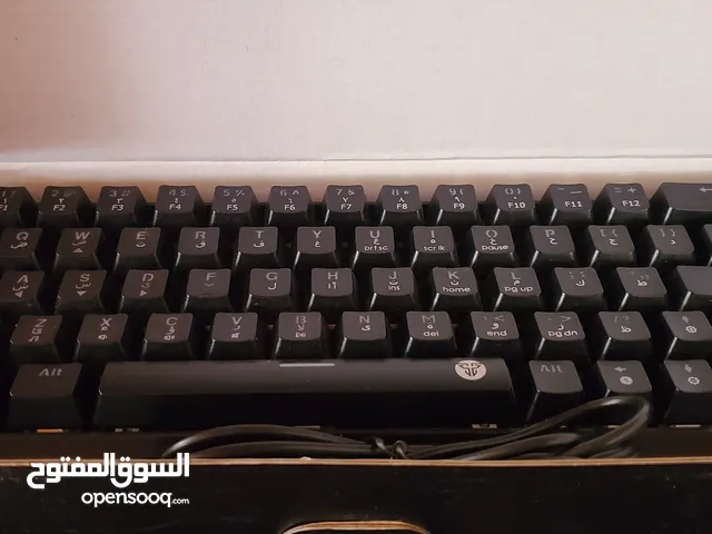 كيبورد fantech ميكانيكال red switch  60%