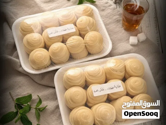 طبقات رقيقة بزبدة هشة