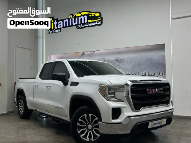 2020 GMC Sierra AT4