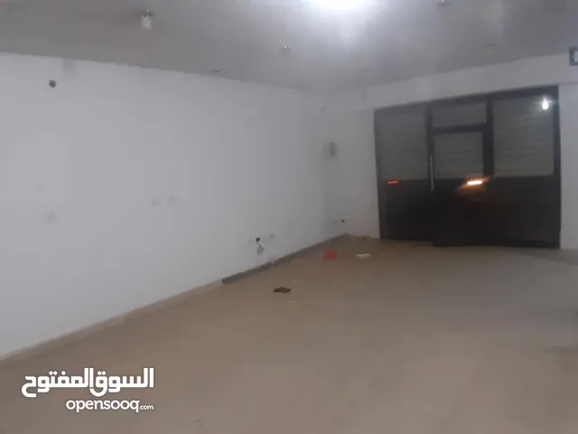 Unfurnished Shops in Tripoli Al-Ghasi