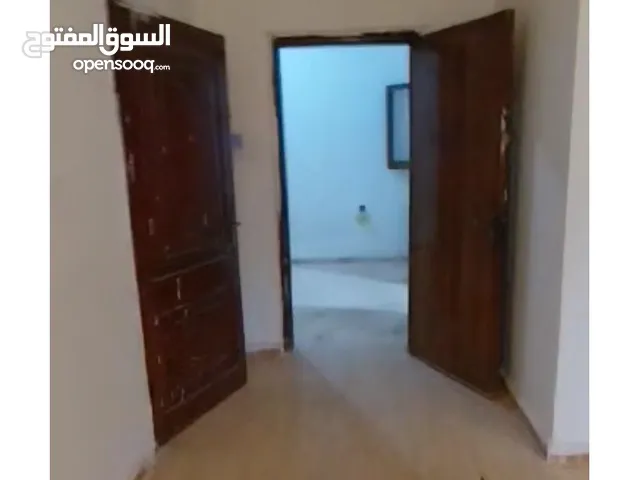 100 m2 2 Bedrooms Apartments for Rent in Benghazi Masr St