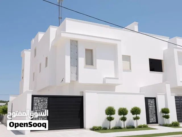 330 m2 More than 6 bedrooms Villa for Sale in Tripoli Ain Zara