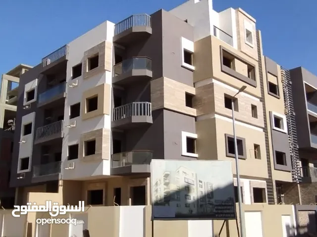 192 m2 3 Bedrooms Apartments for Sale in Giza Sheikh Zayed