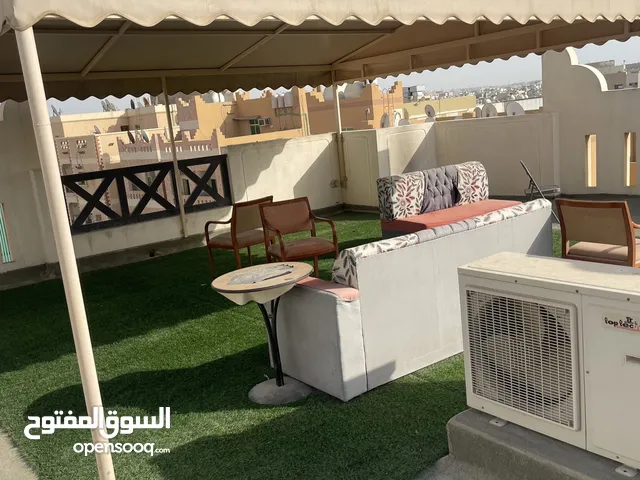 120 m2 2 Bedrooms Apartments for Rent in Central Governorate Jurdab