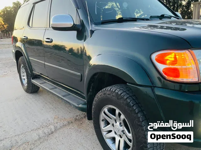2004 تويوتا سيكويا Limited