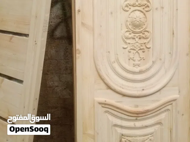 أبواب للبيع