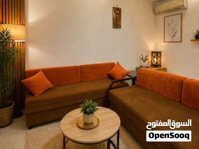 سجلونتين للبيع مع مساحة تخزين داخلية شبه جداد