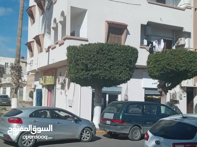 250 m2 5 Bedrooms Apartments for Sale in Tripoli Al-Sareem