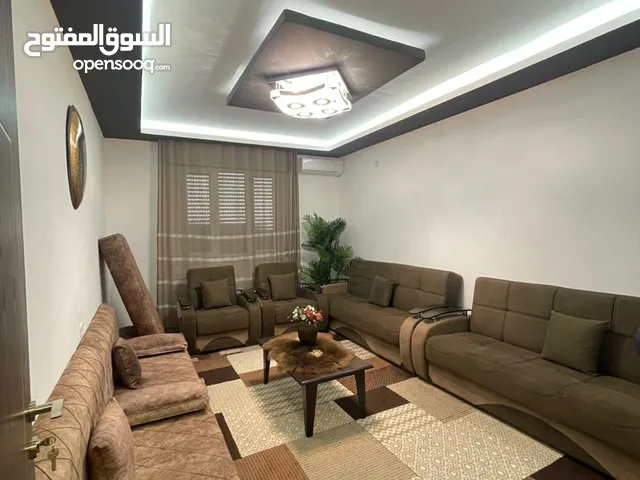 200 m2 4 Bedrooms Villa for Rent in Tripoli Al-Serraj