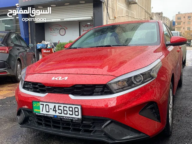 Sedan Kia in Amman