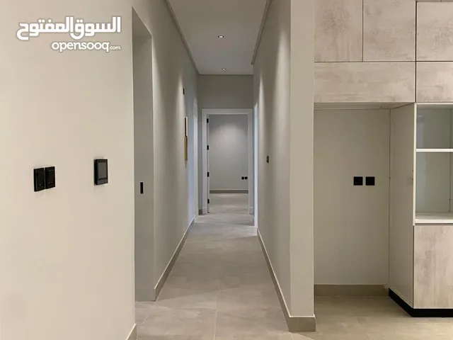 170 m2 3 Bedrooms Apartments for Rent in Al Riyadh Al Arid