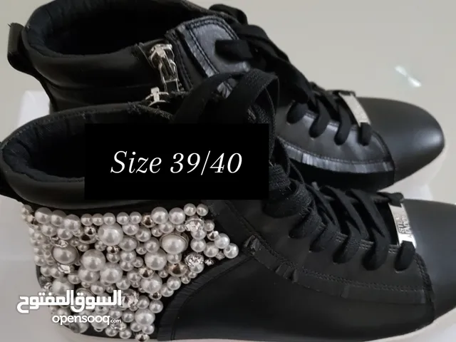 brand new stive madden shose