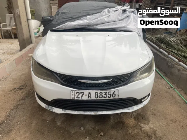 2015 كرايسلر 200 200S