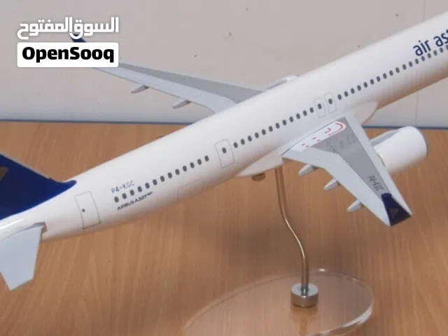 مجسم طائره اير أستانا صغيره