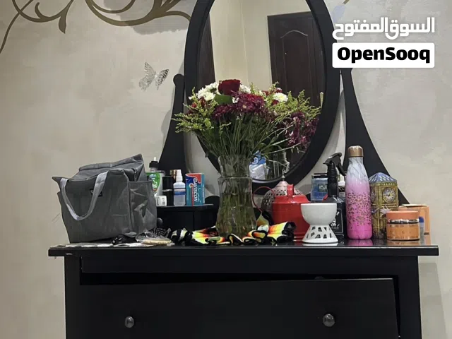 تسريحة مستعملة بحالة جيدة جدا