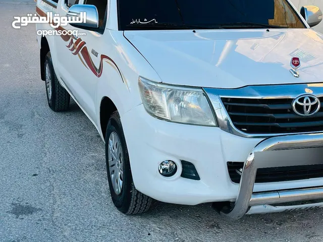 تيوتا هايلكس 2013