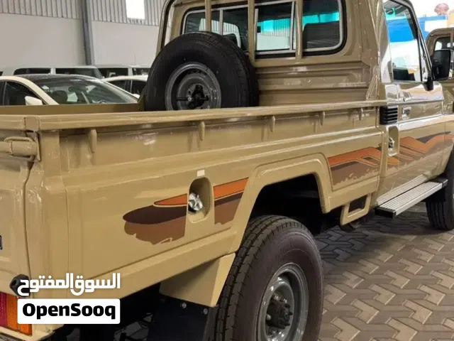 شاص 2003سعودي ممشى 32الف تانكيين مكيف اقزاز كهرباء حكومي سابقا بدي وكاله عدا رش الابواب مكان الاشع