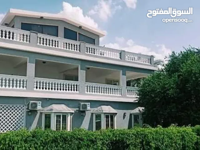600m2 More than 6 bedrooms Villa for Sale in Beheira Wadi al-Natrun