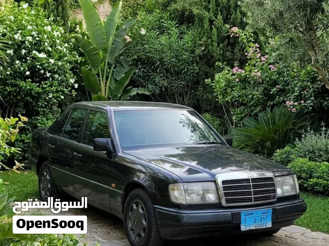 1989 مرسيدس بنز اخرى 230