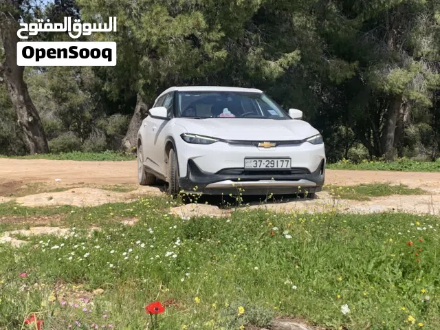 2023 شيفروليه مينلو