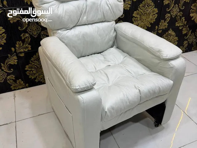 كرسي استرخاء فاخر (موديل OD-104) يجمع بين الراحة، الأناقة، والعملية