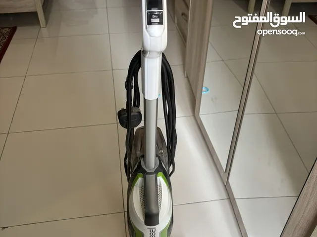 Bissell, vacuum cleaner , needs service