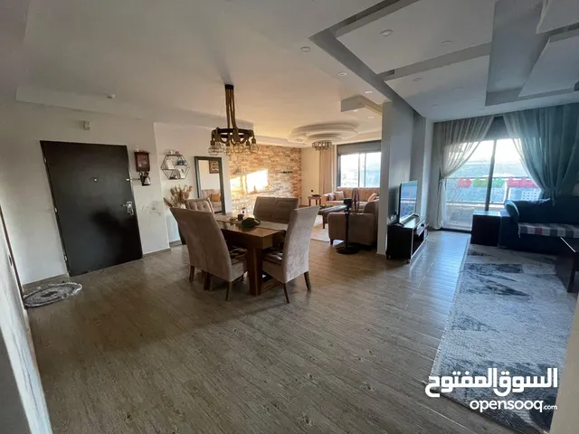 200 m2 3 Bedrooms Apartments for Sale in Ramallah and Al-Bireh Al Tira