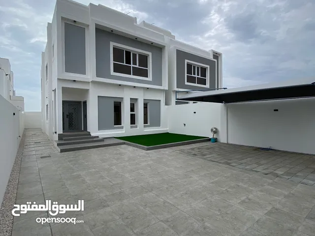 252m2 4 Bedrooms Villa for Sale in Muscat Al Maabilah