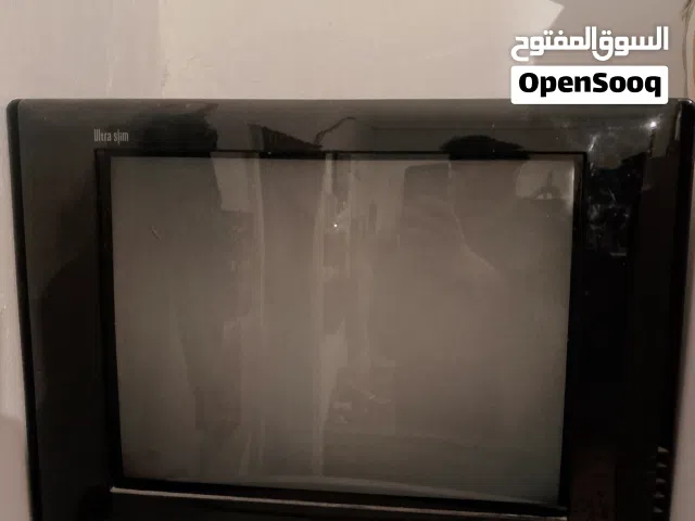 السلام عليكم تلفزيون للبيع /النوع داو / مستعمل غير يبي تعديل الوان فقط السعر 150د