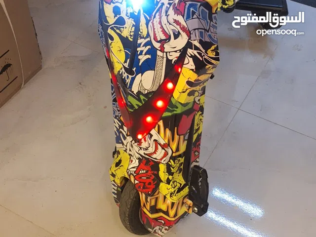 سكوتر دريفت كهربائي للأطفال والمراهقين – تصميم Skulls الجذاب