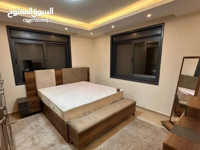 ثلاث غرف  غير مفروشة للإيجار بطن الهوى