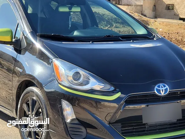 تويوتا بريوس فئة سي موديل 2016 عالية المواصفات فئة بيرسونا