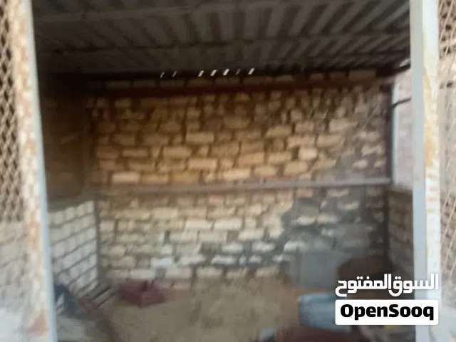بالزينقو 14 * 6 ومعاهم قربج مخلط بين طوبوات كبار حديد وألمونيوم وطروف سندوتشات ومعاهم 6 طوبوات بيادج