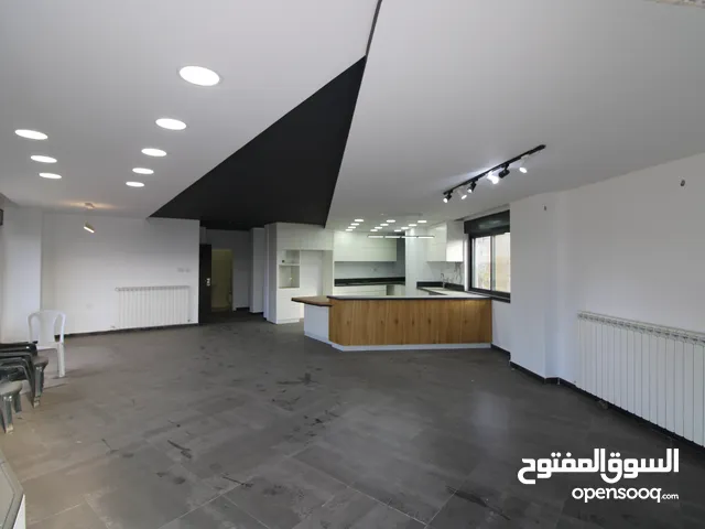 260 m2 4 Bedrooms Apartments for Sale in Ramallah and Al-Bireh Ein Musbah