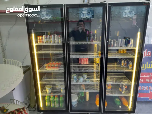 سوبر ماركت بكامل مستلزماته للبيع