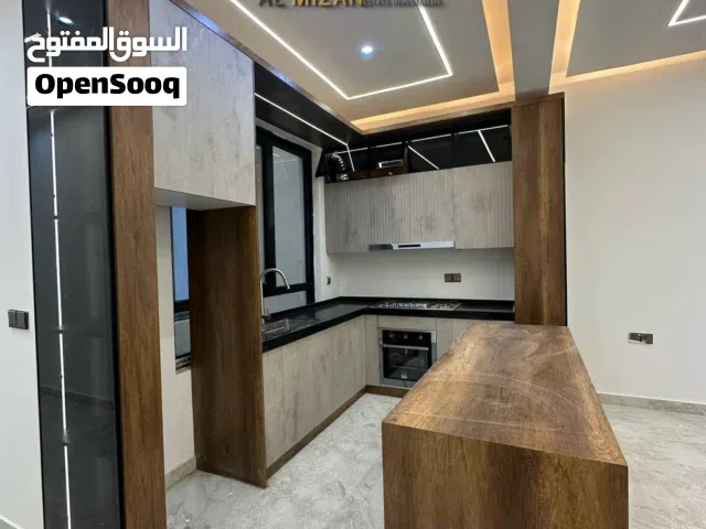 100 m2 2 Bedrooms Apartments for Rent in Basra Sana'a