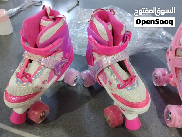 Skating shoes
